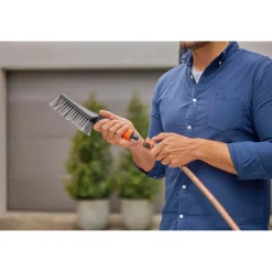 Spazzola manuale Gardena Cleansystem Soft M