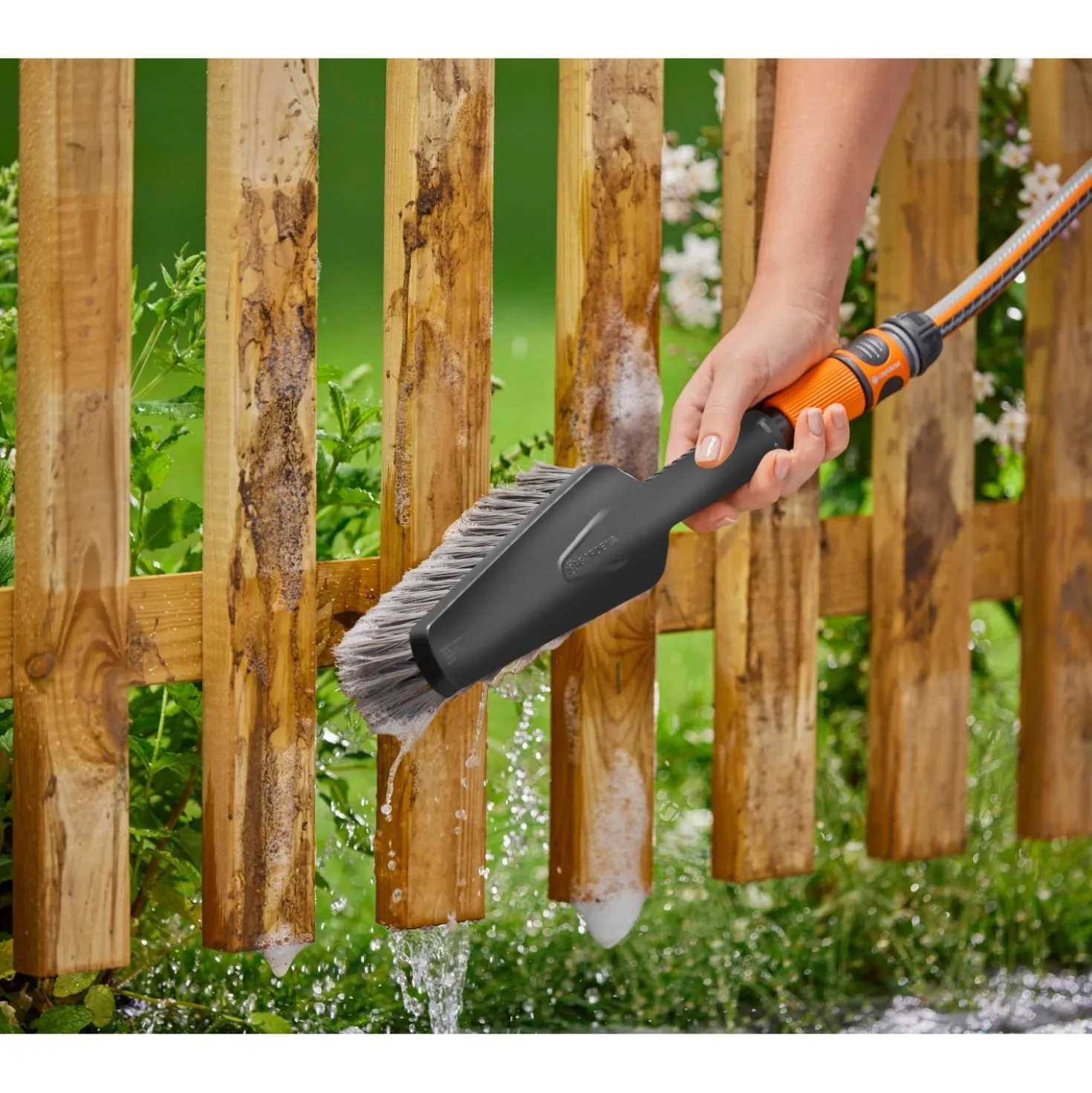Spazzola manuale Gardena Cleansystem Soft M