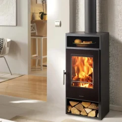 Stufa a legna con presa d`aria esterna Asti Scaldapiatti 5 Ecodesign 7,6 kw