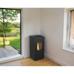 Stufa a pellet Ecofox Evo9 in acciaio 8,3 kW nero