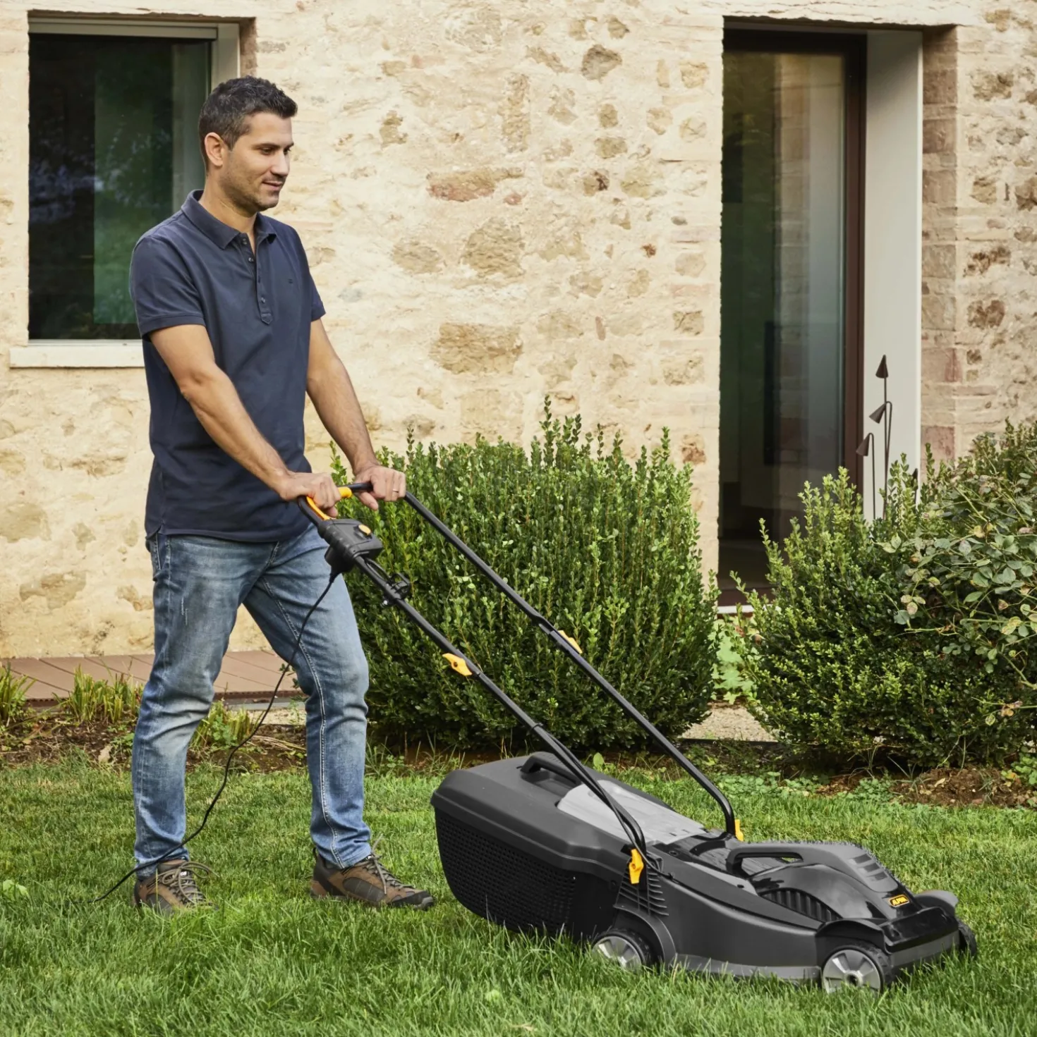 Tagliaerba elettrico Alpina BL380 1400 W
