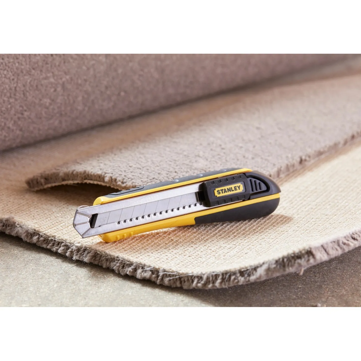 Taglierino professionale Stanley FatMax™ 18 mm nero-giallo