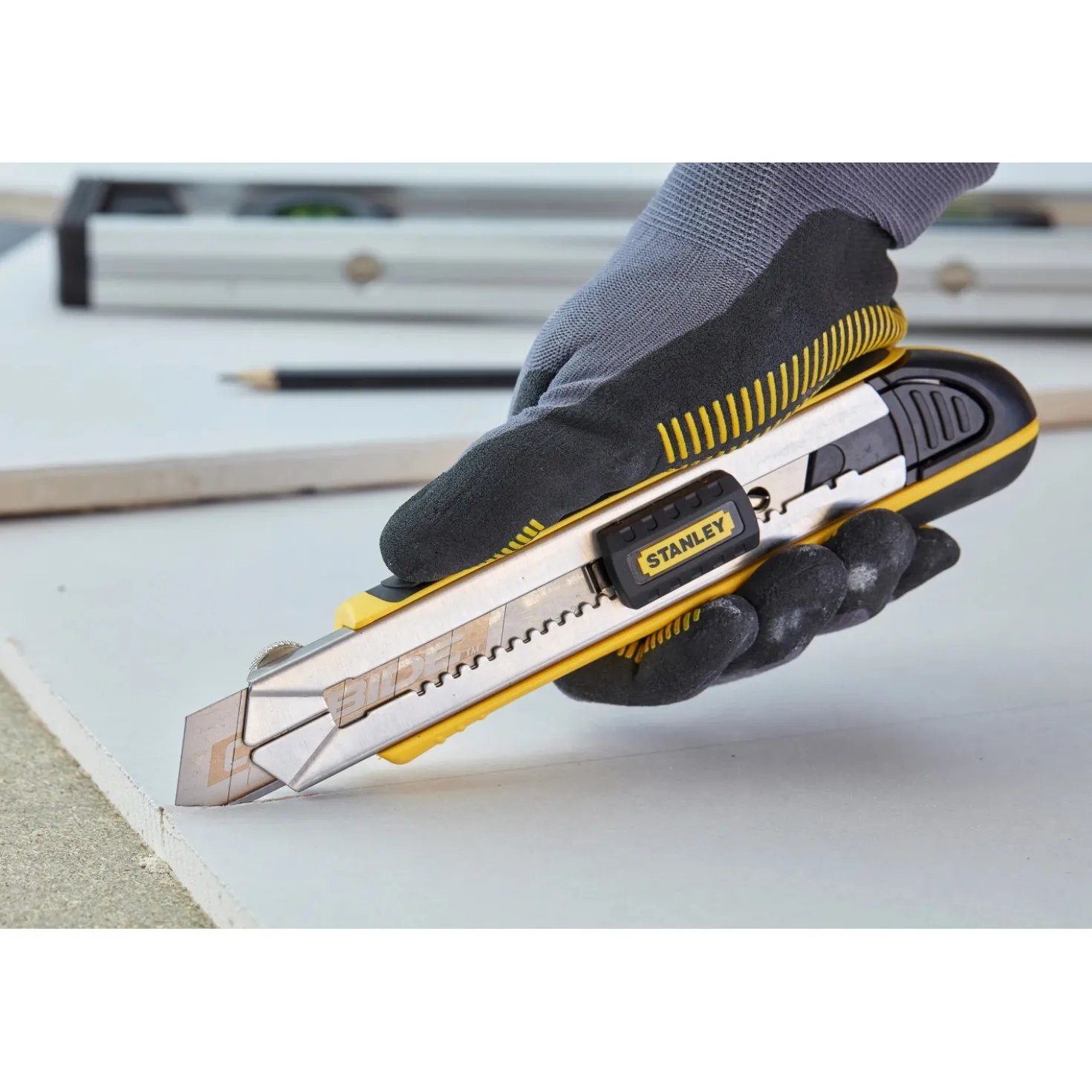 Taglierino professionale Stanley FatMax™ 18 mm nero-giallo