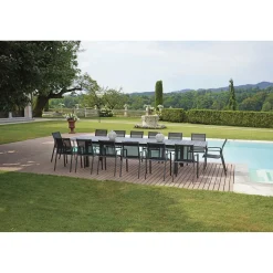 Tavolo allungabile da giardino in alluminio 265/330/395 x 110 cm
