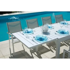 Tavolo allungabile da giardino in alluminio bianco 135/270x90,5 cm