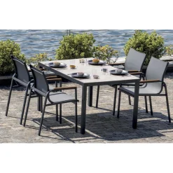 Tavolo e sedie da giardino in polywood nero 4 posti