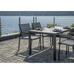Tavolo e sedie da giardino in polywood nero 4 posti