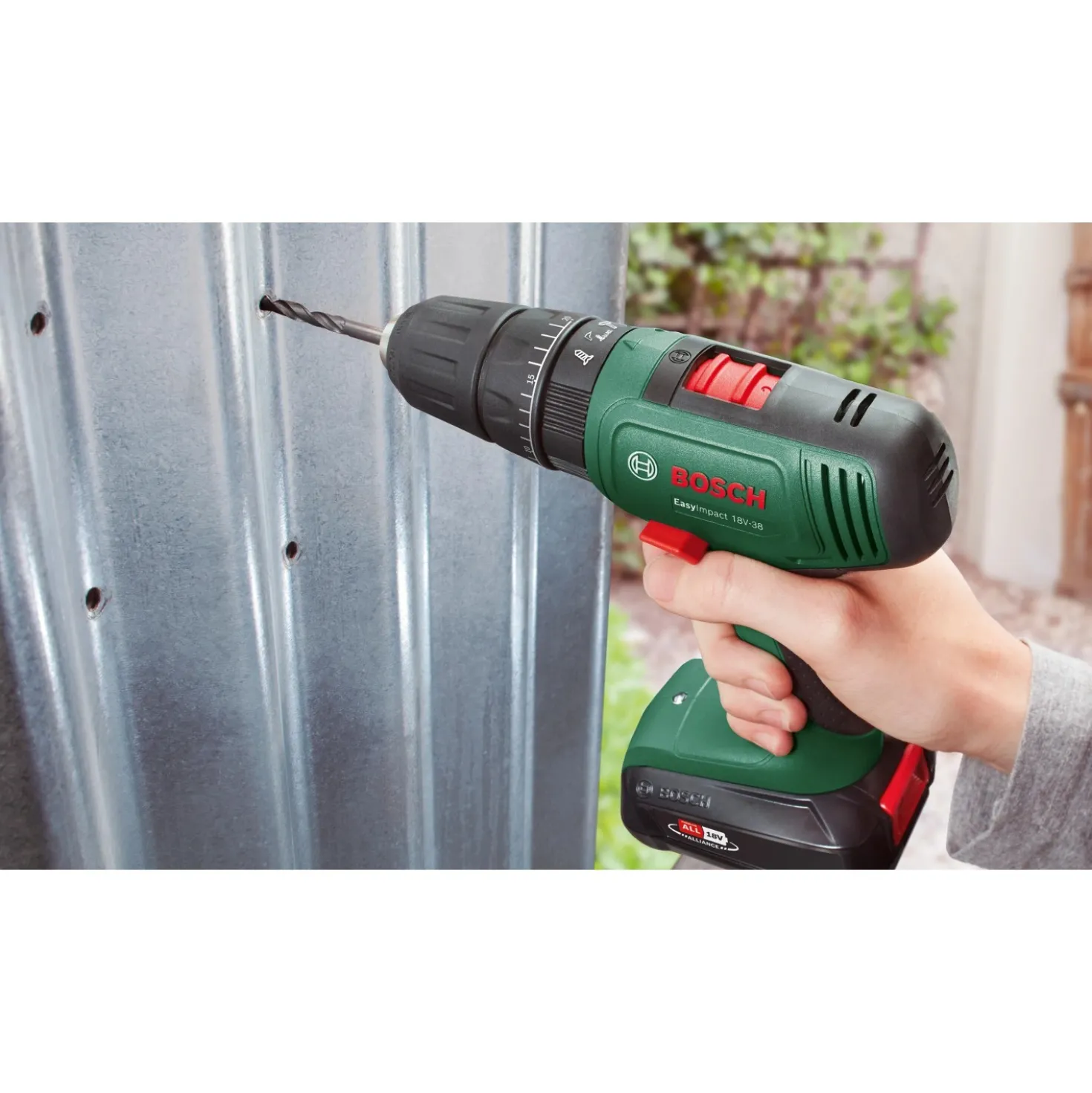 Trapano avvitatore a batteria Bosch EasyImpact 18 V-38 2 Ah