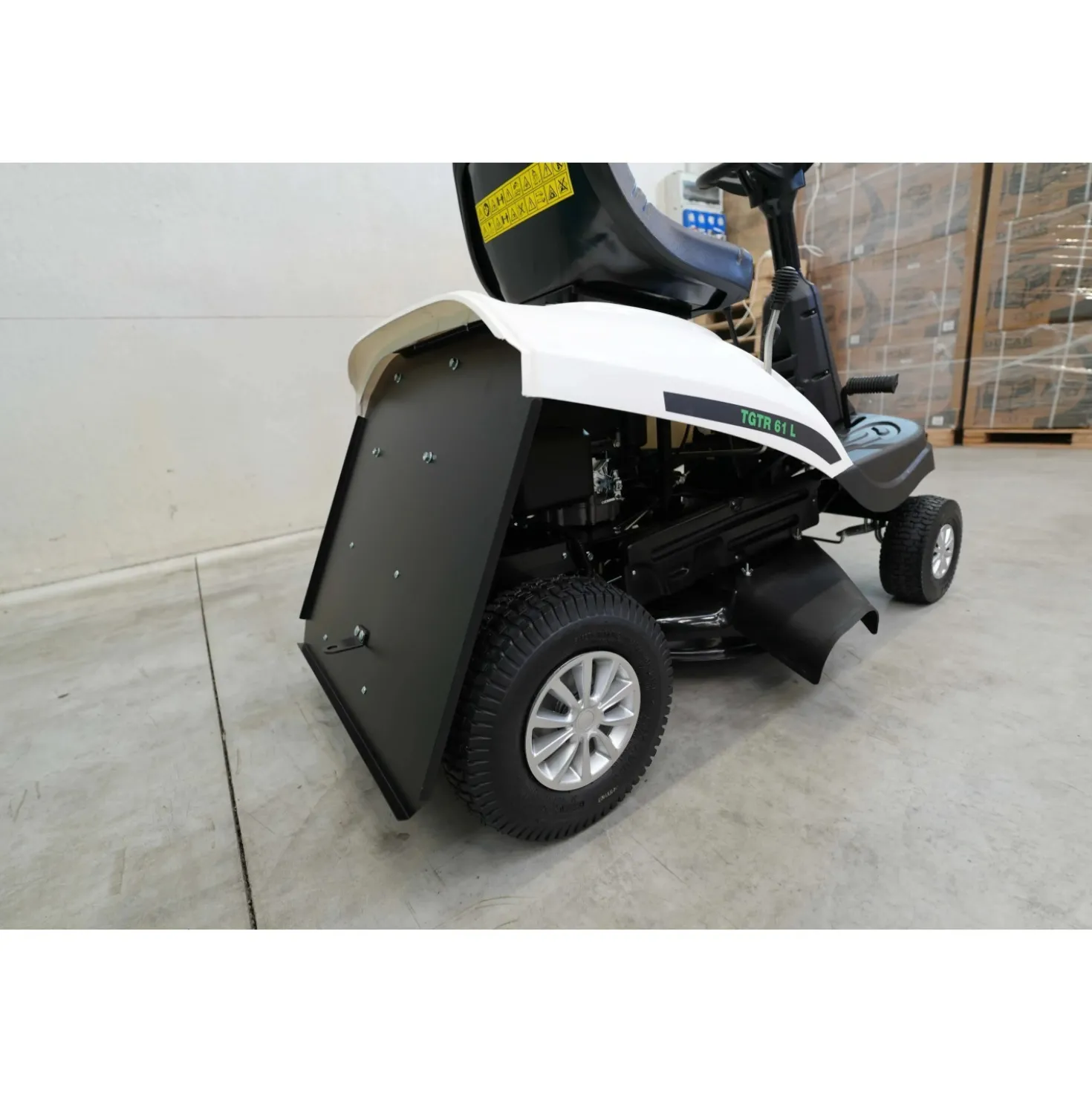 Trattorino tagliaerba a scoppio TECKGARD TGTR 61 L