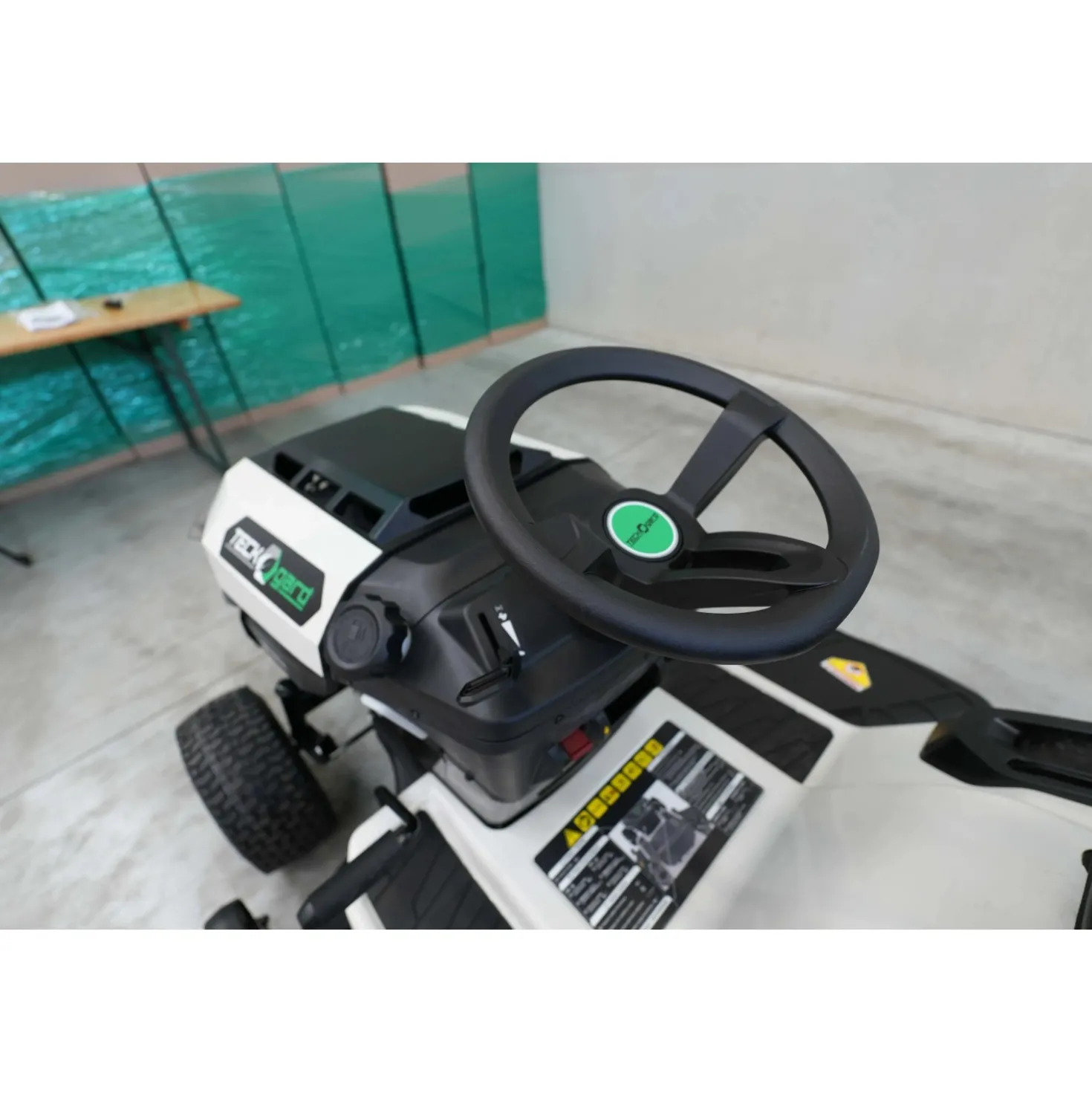 Trattorino tagliaerba a scoppio TECKGARD TGTR 10755HL