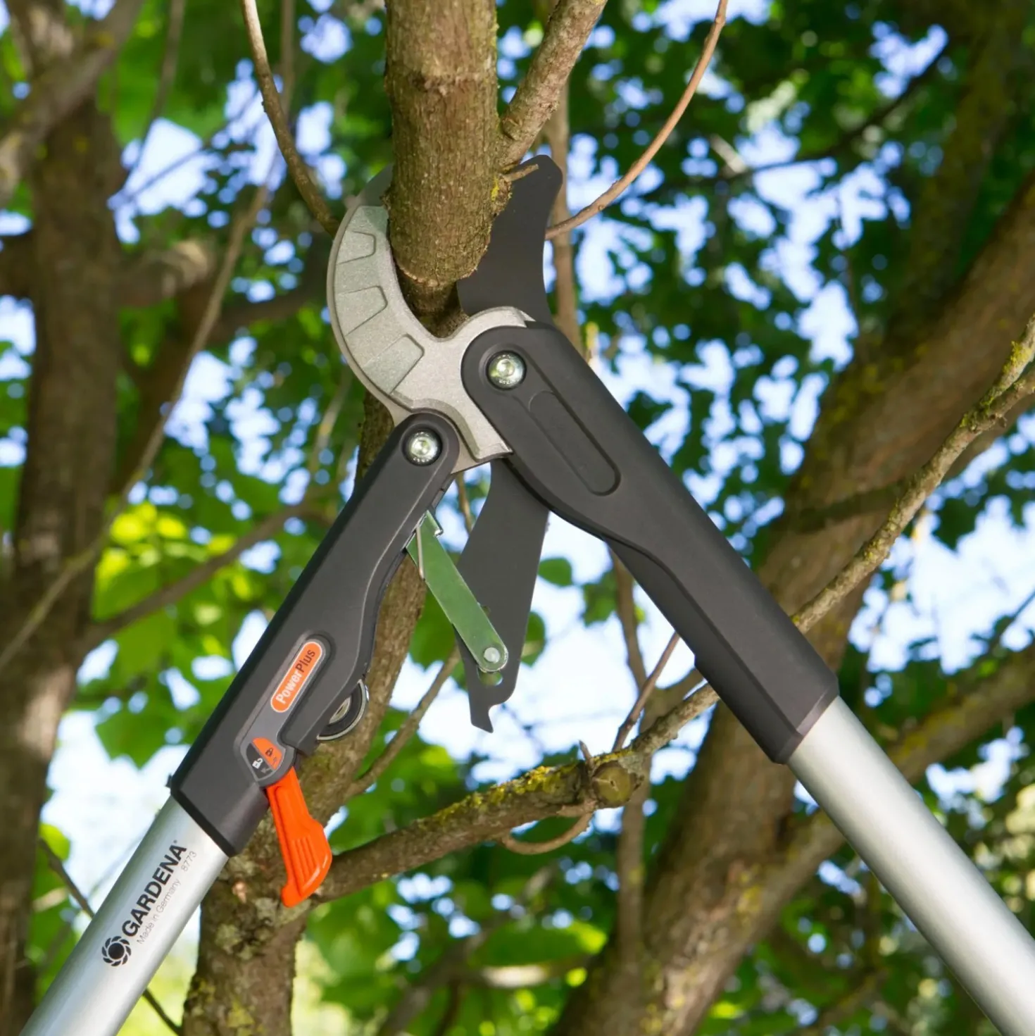 Troncarami a cricchetto GardenaSmartCut Comfort sp di taglio fino a 45 mm