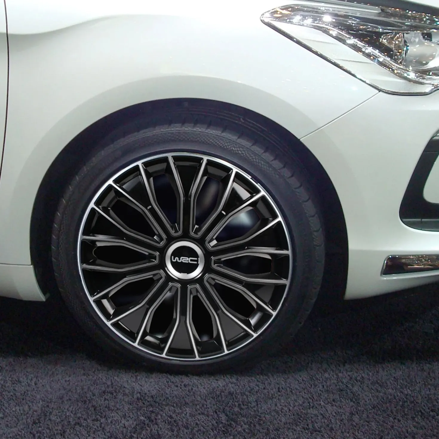 WRC scatola 4 copricerchi 14" bicolore